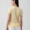 T-shirt moderne à col rond