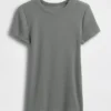 T-shirt moderne à col rond