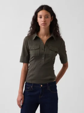 T-shirt utilitaire moderne à manches trois-quarts