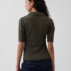 T-shirt utilitaire moderne à manches trois-quarts
