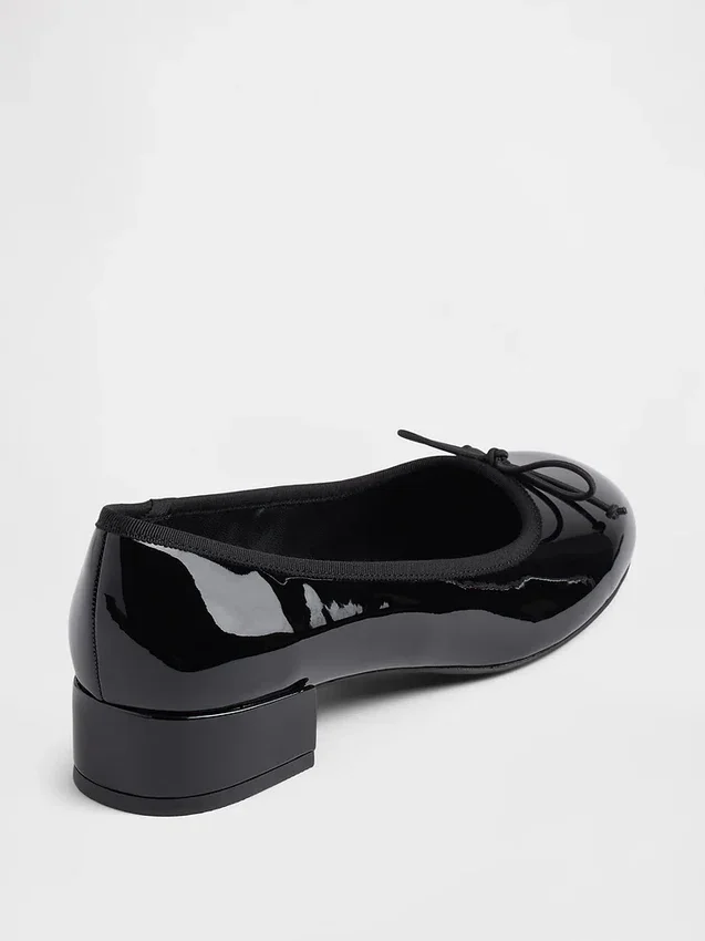 Talons en cuir verni vegan
