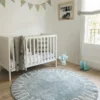 Tapis lavable « Abc Natural Vintage Blue » de Lorena Canals