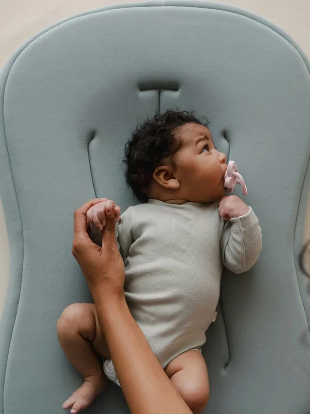 Transat pour bébé Snuggle Me Curve