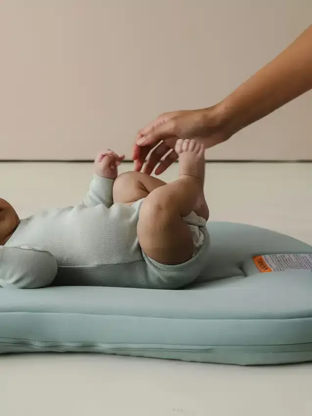 Transat pour bébé Snuggle Me Curve
