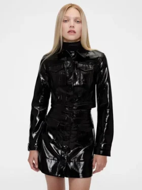 Veste courte en cuir verni vegan Gapstudio