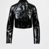 Veste courte en cuir verni vegan Gapstudio