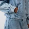 Veste courte en denim à coupe évasée