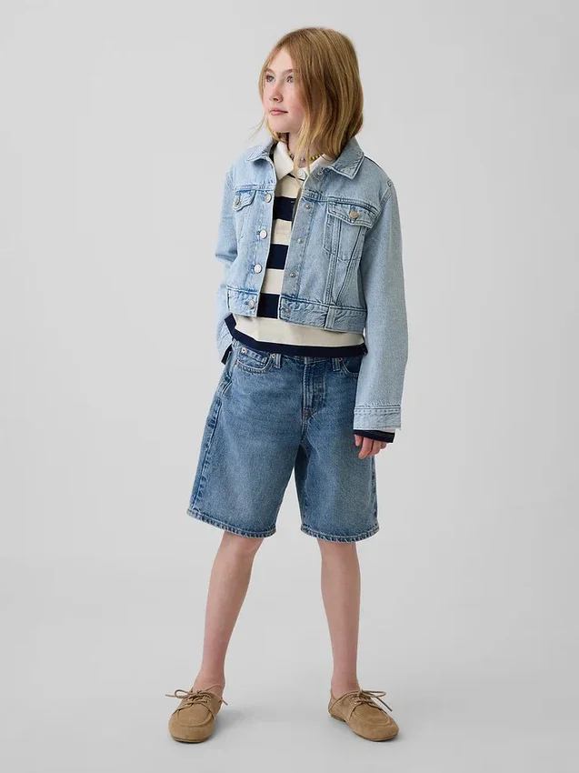 Veste courte en jean pour enfant