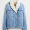 Veste en denim à col châle doublée en sherpa