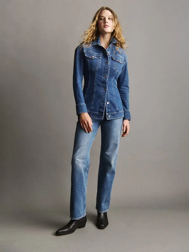Veste en denim longue et cintrée